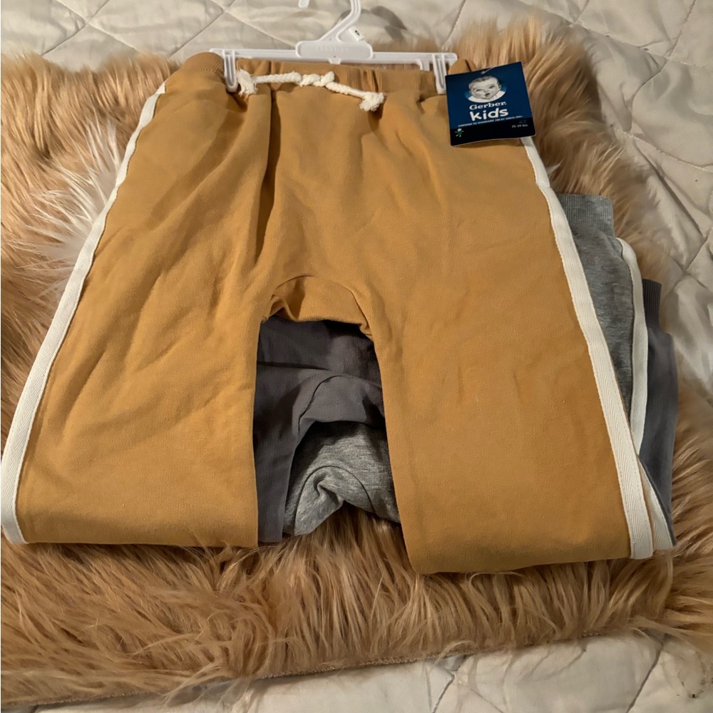 GERBER BOYS 3 PAIRS OF TODDLER SWEAT PANTS. - Picture 4 of 4